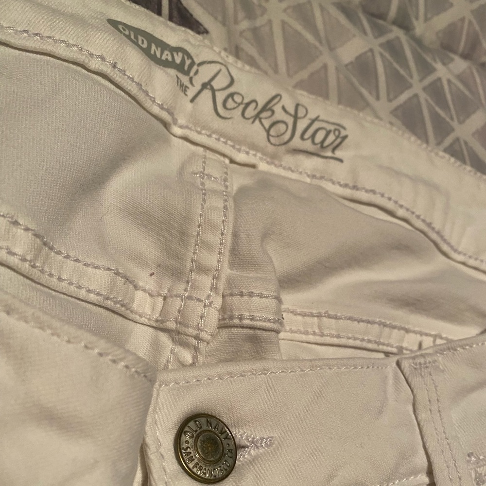 Old Navy Rockstar white denim ankle length jeans